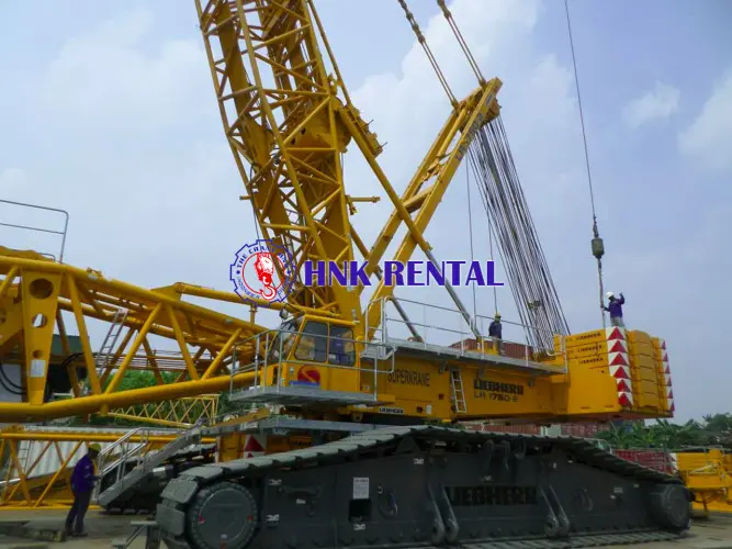  Sewa Unic Crane  padang